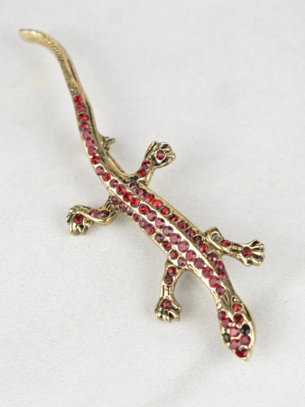 Vintage Red Rhinestone Lizard Brooch Pin Antique Gold Tone Gecko Salamander 3